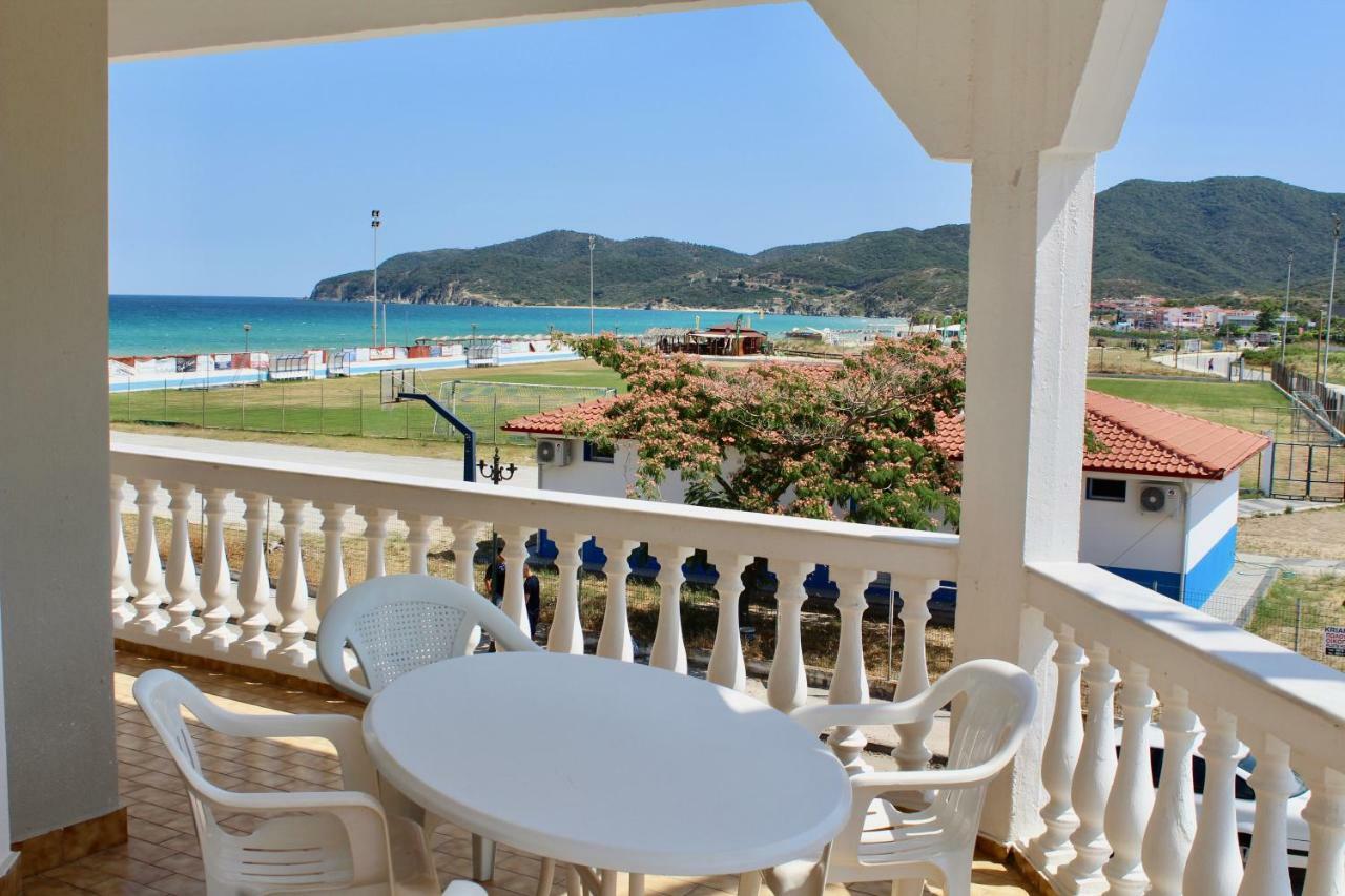 Villa Virozi Sarti Exterior foto